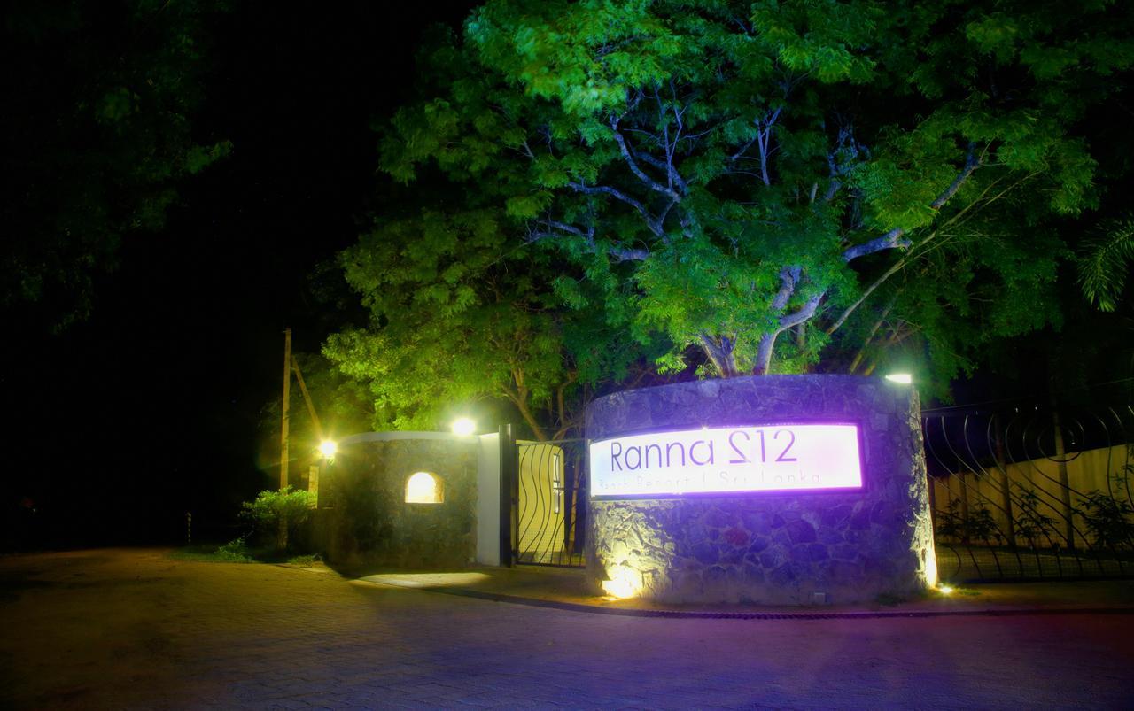 Ranna 212 Beach Resort Kahandamodara Kültér fotó